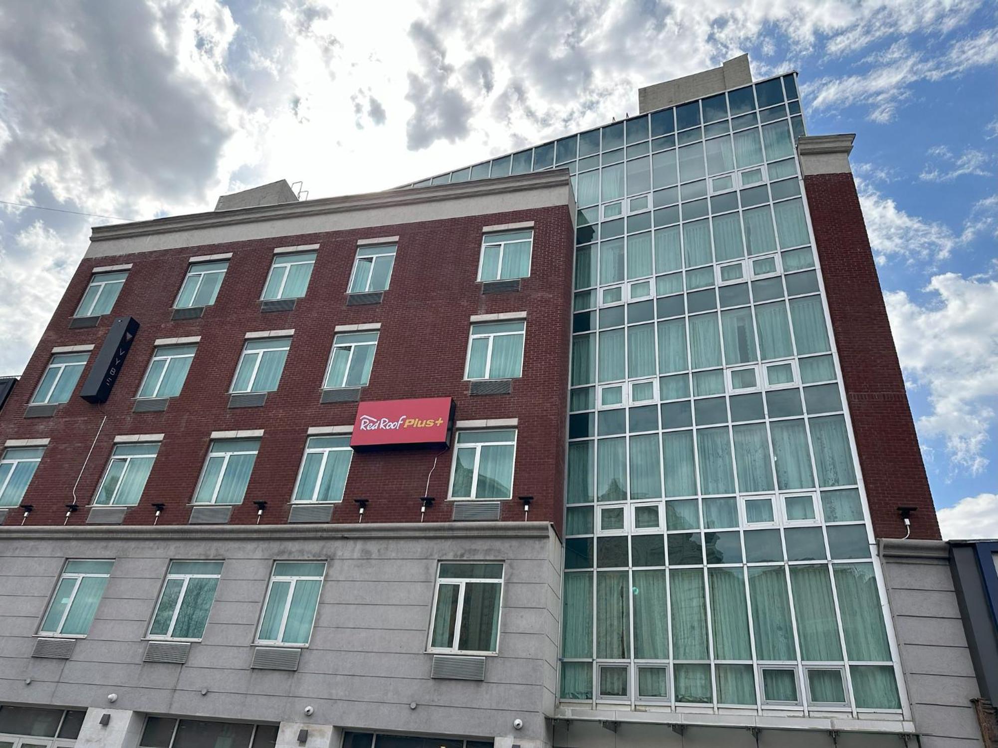 Red Roof Plus Brooklyn - Flatbush Ave New York Exterior photo